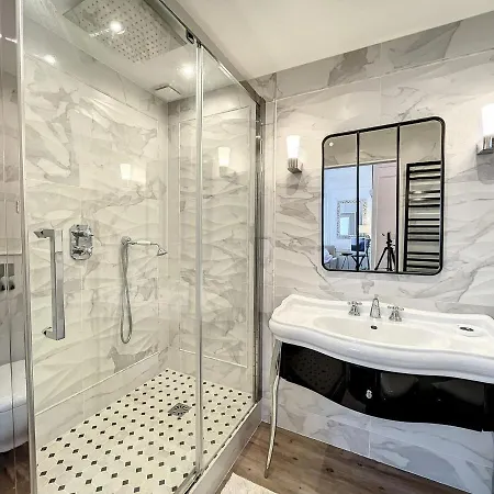 Apartamento Au Centre De Chamonix, 4 Pers, Parking - Fr-1-507-59 Chamonix